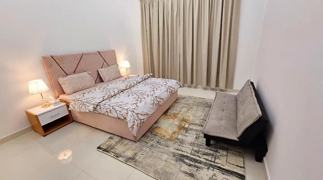 Deluxe Villa Rooms Near Dubai Airport